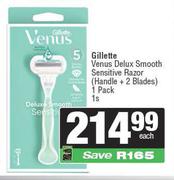 Gillette Venus Delux Smooth Sensitive Razor Handle Plus 2 Bades 1 Pack 1s-Each