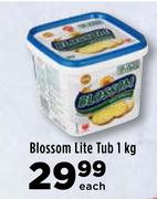 Blossom Lite Tub-1kg Each