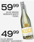 Olive Brook Moscato White-750ml