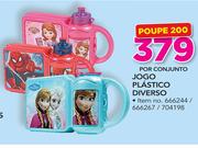jogo plástico diverso por conjunto