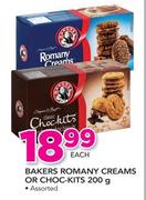 Bakers Romany Creams Or Choc Kits-200g Each