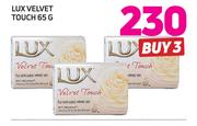Lux Velvet Touch-3 x 65g