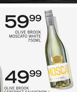 Olive Brook Moscato White-750ml
