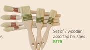 Set Of 7 Wooden Assorted Brushes