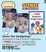 Sonic The Hedgehog Assorted 3 Pack 6.5cm Figurines Free Surprise Single Pack EG585351 + Free EG58531