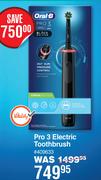 Oral-B Pro 3 Electric Toothbrush