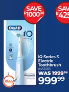 Oral-B iO Series 3 Electric Toothbrush
