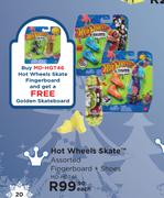 Hot Wheels Assorted Fingerboard + Shoes MD-HGT46-Each