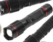 [MAKRO] Camp Master 700 Lumen LED Rechargeable Flashlight-Each