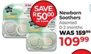 Tommee Tippee Newborn Soothers Assorted 0-2 Months