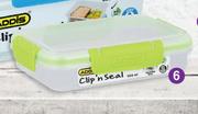 Addis Clip n Seal Lunch Box (0.5Ltr)