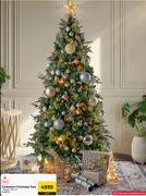 Santa's Trading Cashmere Christmas Tree