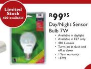Day/Night Sensor Bulb 7W