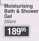 Woods Of Windsor Moisturising Bath & Shower Gel-250ml