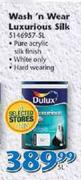 Dulux 5Ltr Wash 'n Wear Luxurious Silk 5146957-5L