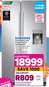 Samsung 520L Side-By-Side Fridge/Freezer RS52N3B13S8