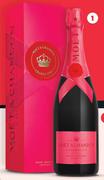 Moet & Chandon Brut Imperial Or Gift Pack-750ml
