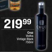 Cruz Vodka Vintage Black-750ml