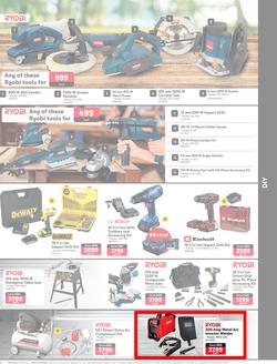 Makro : Someone's In A Festive Gifting Mood (29 October - 24 December 2023), page 63