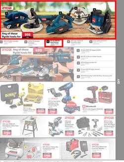 Makro : Someone's In A Festive Gifting Mood (29 October - 24 December 2023), page 63