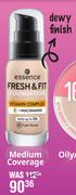 Essence Fresh & Fit Foundation Dewy Finish Medium Coverage