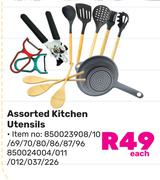 Assorted Kitchen Utencils (850023908/10/69/70/80/86/87/96/850024001/011/012/037/226)