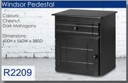 Windsor Pedestal