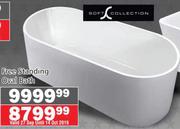 Free Standing Oval Bath 