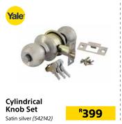 Yale Cylindrical Knob Set Satin Silver