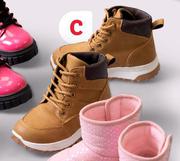 Younger Boys Boots Size 3-1