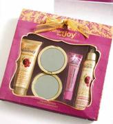 Oh So Heavenly Hand Bag Essentials 