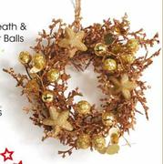 Clicks Wreath & Ornament Balls