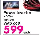 Moto 300W Power Inverter