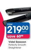 Vidal Sassoon Perfectly Smooth Straightener