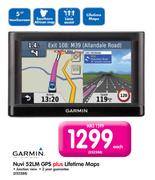 Garmin Nuvi 52LM GPS + Lifetime Maps