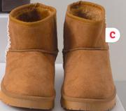 Women's Boots (Sizes 3-8)-Per Pair