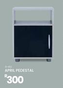 April Pedestal 8-462