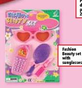 Fashion Beauty Set With Sunglasses
