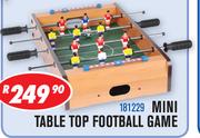 Mini Table Top Football Game 181229