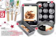 O2 23cm Springform Cake Pan