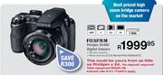 Fuzifilm Finepix S4400 digital Camera