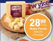 Wyke Farms Mature Cheddar-200g