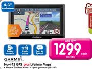 Garmin Nuvi 42 GPS Plus Lifetime Maps