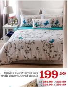 Single Duvet Cover Set With Embroidered Detail Queen