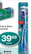 Aquafresh 3-Way Buzz Toothbrush-each