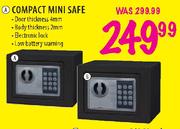 Compact Mini Safe