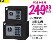 Compact Mini Safe-Each