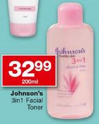 Johnson's 3-In-1 Facial Toner-200ml