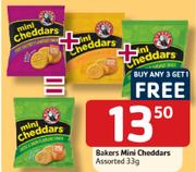 Bakers Mini Cheddars-33Gm