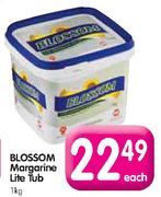 Blossom Margarine Lite Tub-1kg